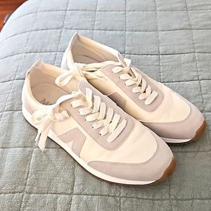 Mia white/ tan sneakers